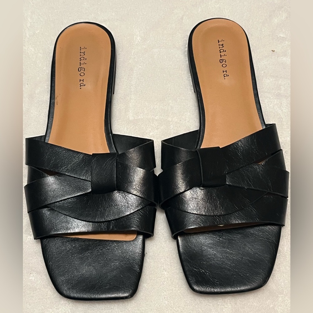 Indigo Women's Black Slide Sandals